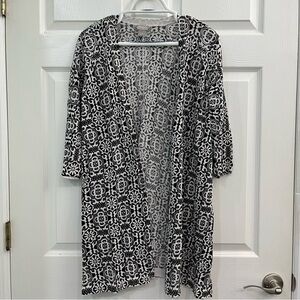 Chico's Black White Geometric Open Front 3/4 Sleeve Women's Knit Cardigan Tunic